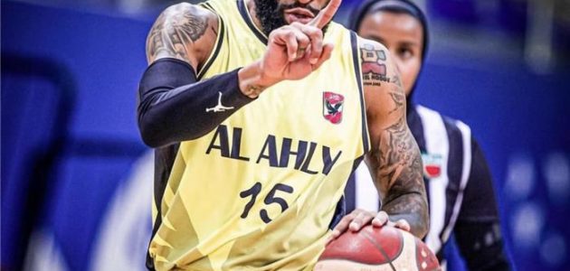 مدرب كابيتانس البورتوريكي يلمح لرحيل والتر هودج عن الأهلي