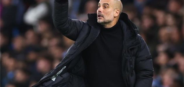 مانشستر سيتي ينتظر قرار لاعبه بعد اهتمام برشلونة بضمه