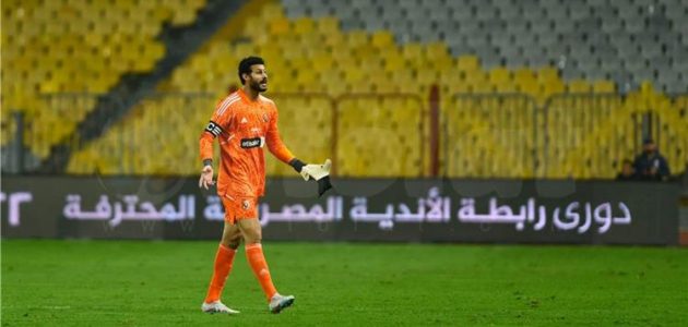 بطولات يكشف العقوبة المالية على محمد الشناوي بعد طرده بمباراة الأهلي وسموحة