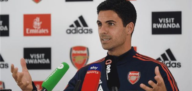 أرتيتا يؤكد غياب لاعب آرسنال عن مواجهة مانشستر سيتي.. ويصرّح: طريقة واحدة لإيقاف هالاند